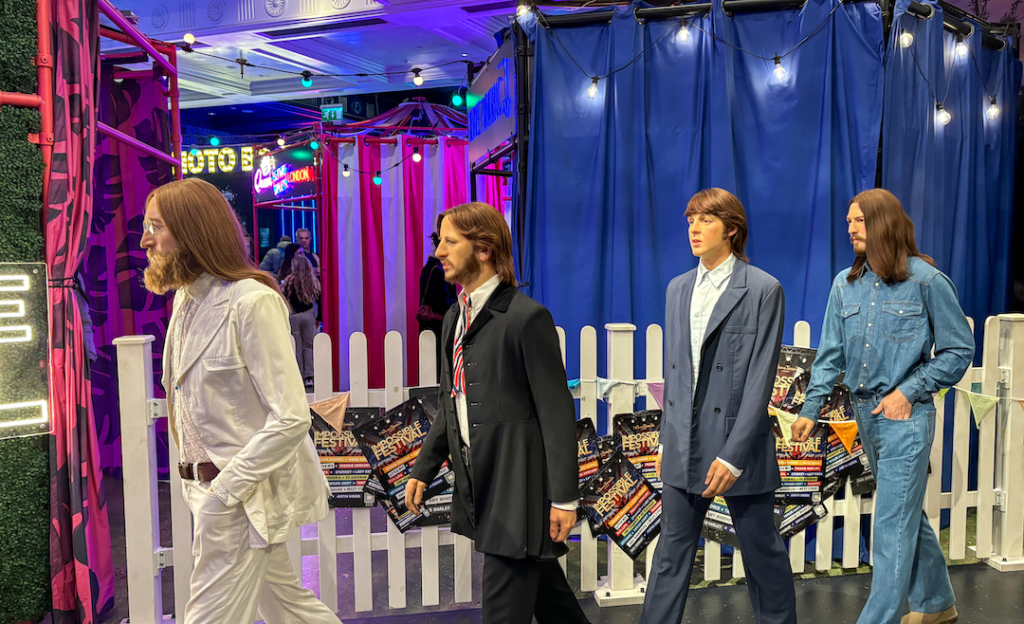 Statues de cire des Beatles à Madame Tussauds