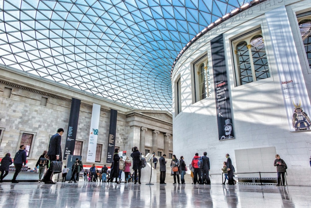 Hall d'entrée du British Museum à Londres