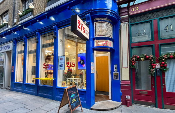 Entrée au Chaudron Baveur à Londres