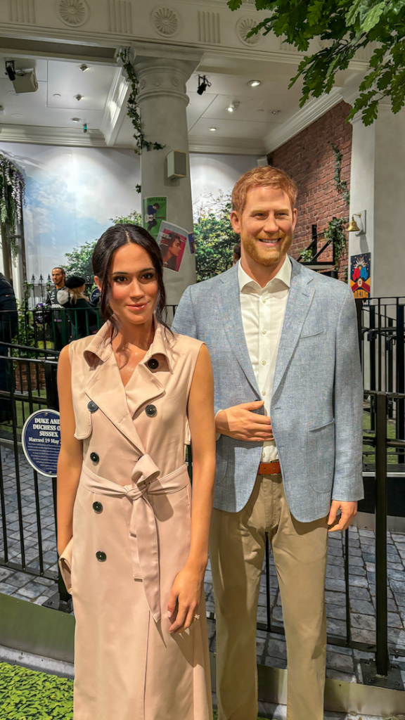 Statues de cire de Meghan et Harry à Madame Tussauds à Londres