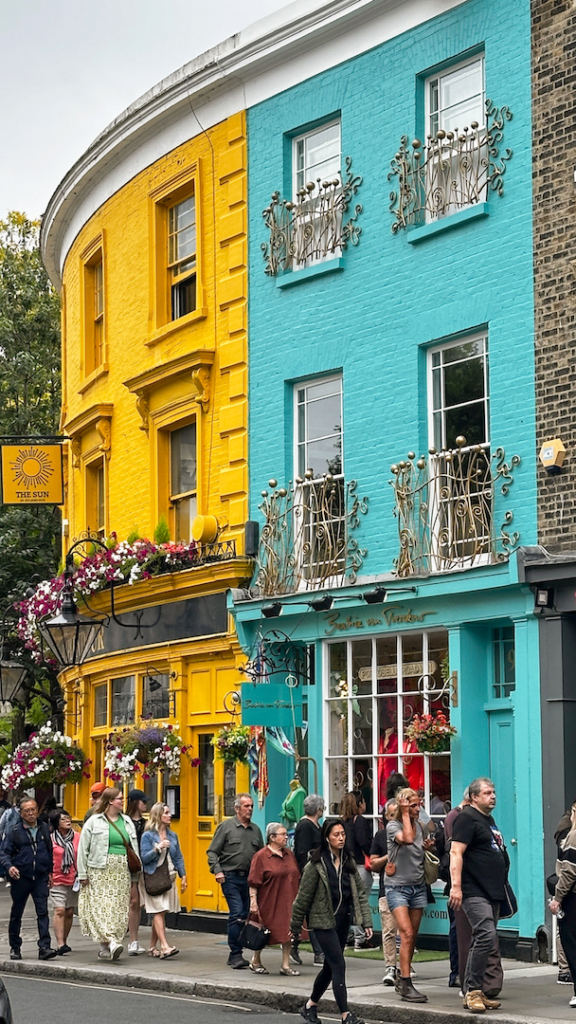 Bâtiments colorés à Notting Hill à Londres