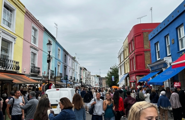 Portobello Market Road, la rue incontournable de Notting Hill à Londres