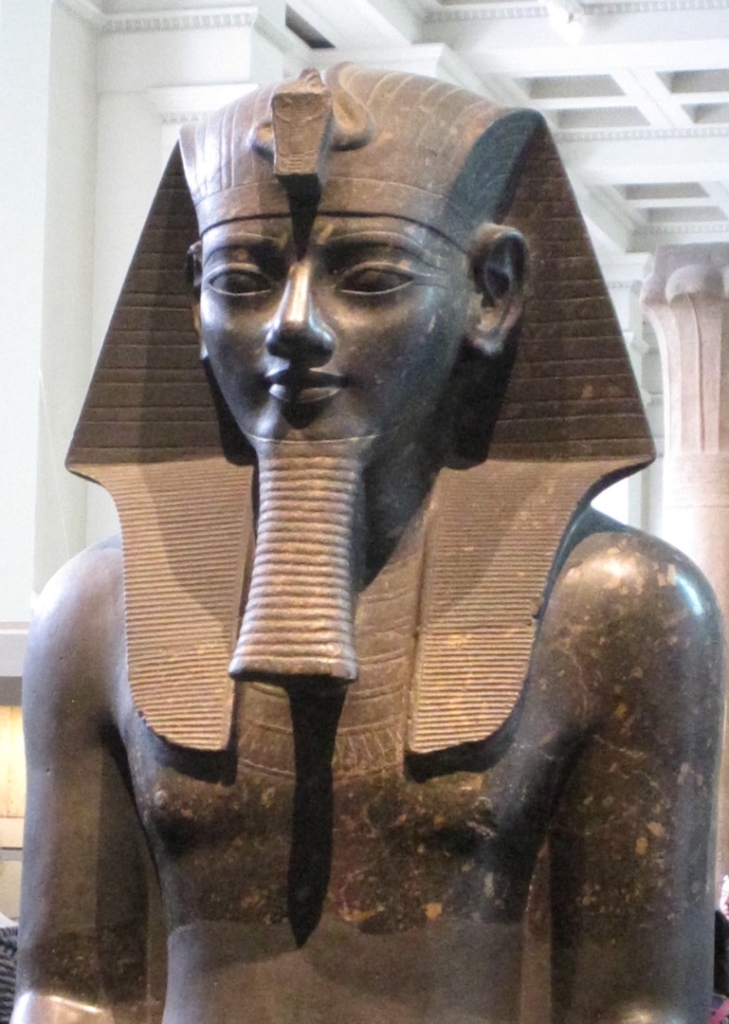 Buste du Pharaon Amenhotep III au British Museum