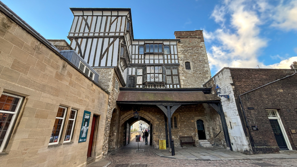 Anciens bâtiments de la Tour de Londres